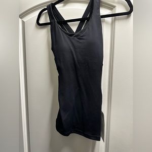 Stash n Run - NWT size 4